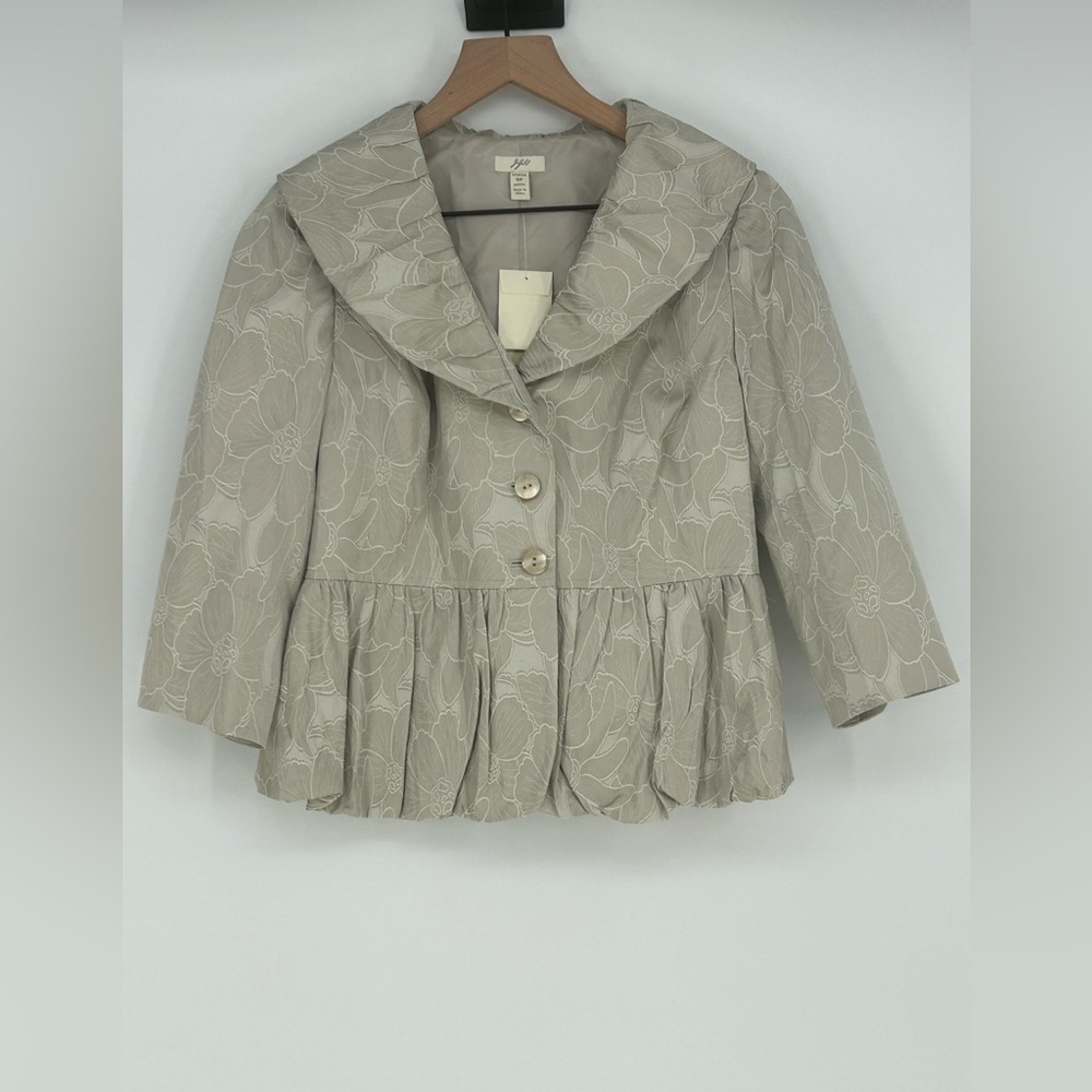 'NWT" J.Jill Gray Peplum Floral Embroidered‎ Blazer With Bubble Hem Women's 6 P